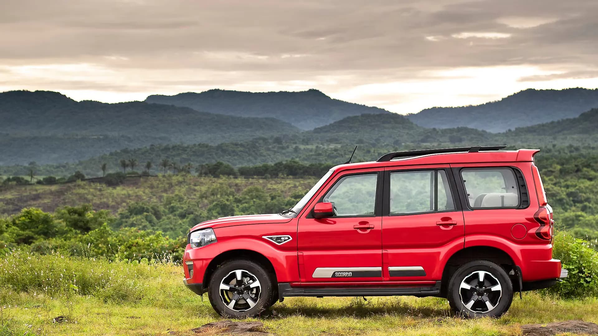 MAHINDRA SCORPIO thumbnail 2