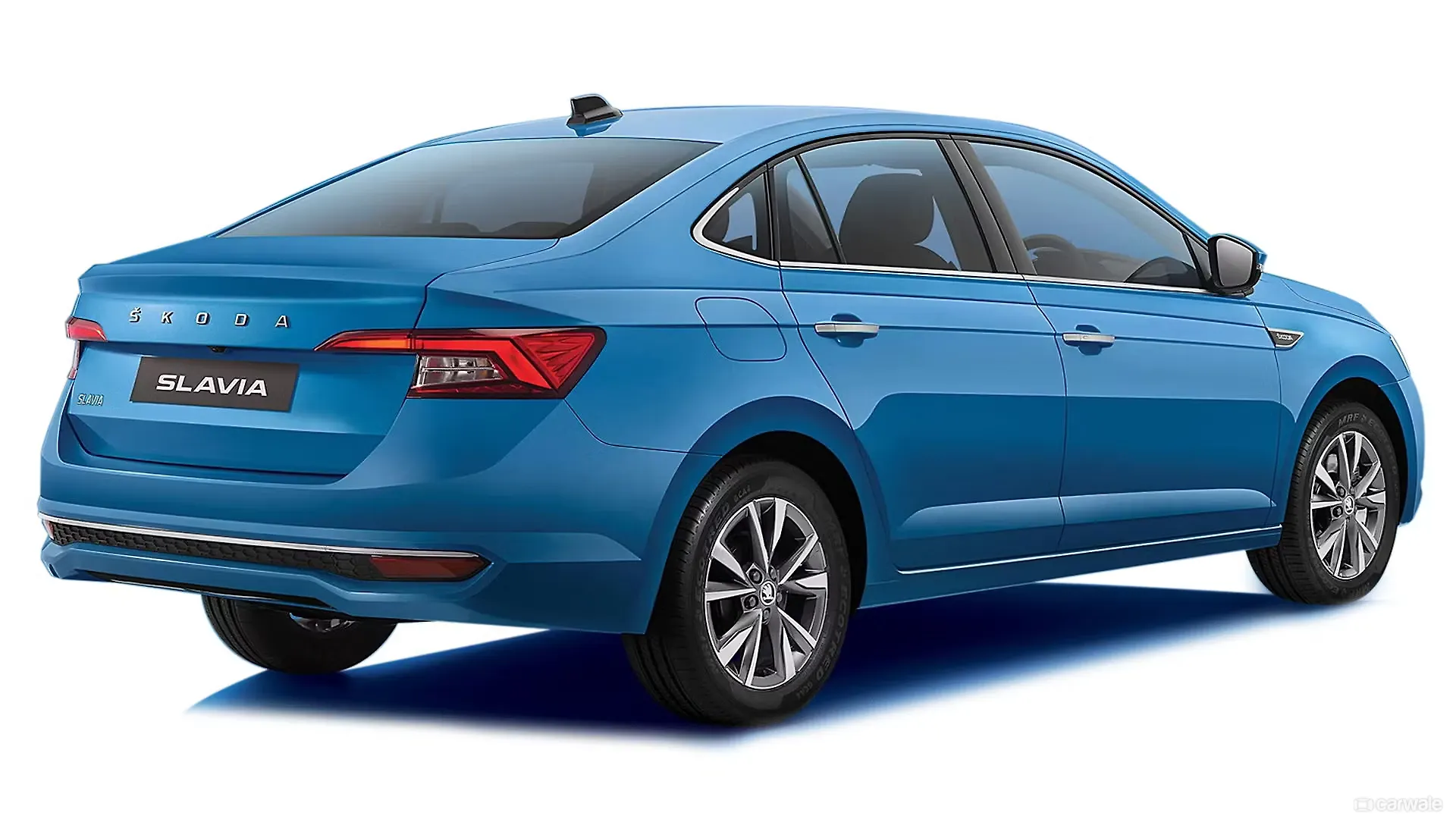SKODA SLAVIA thumbnail 3