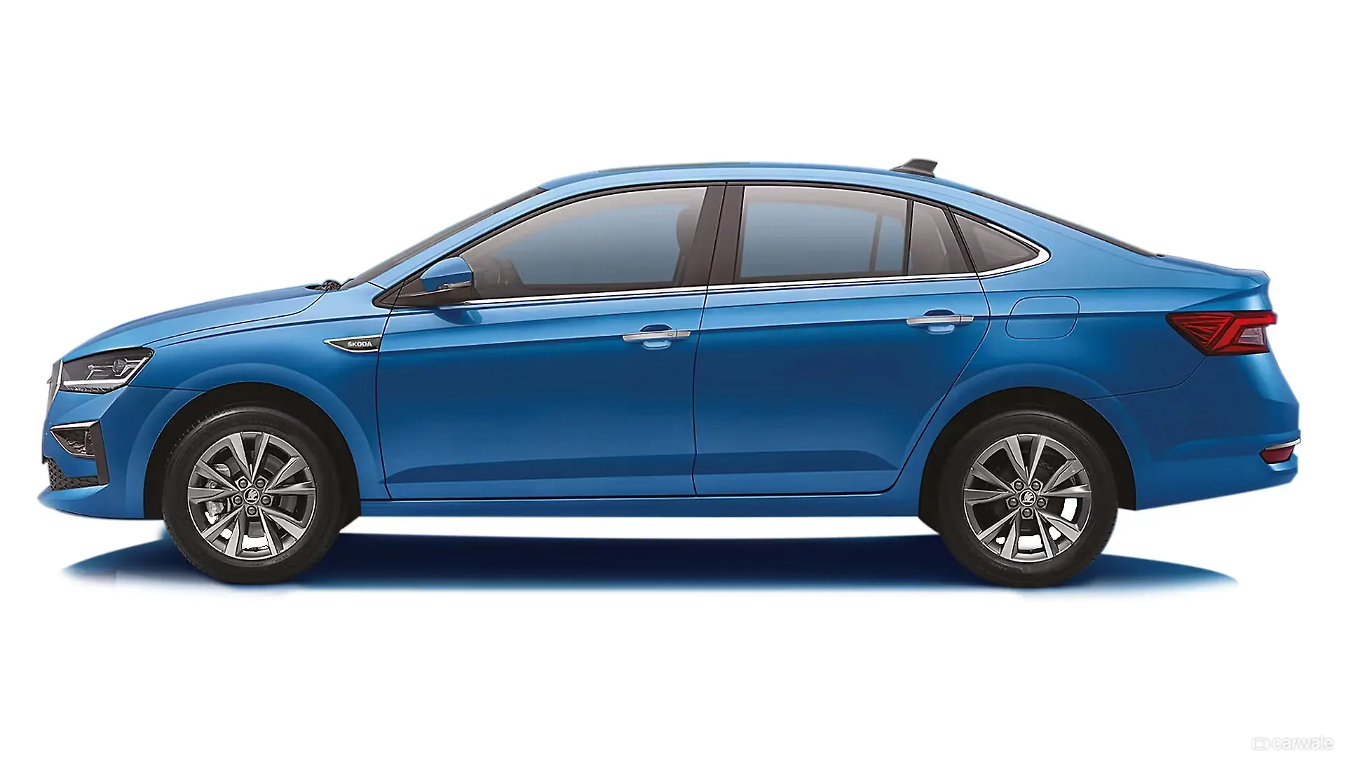 SKODA SLAVIA thumbnail 2