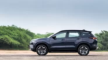TATA HARRIER EV thumbnail 2